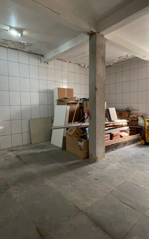 Casa à venda com 250m², 3 quartos e 2 vagas