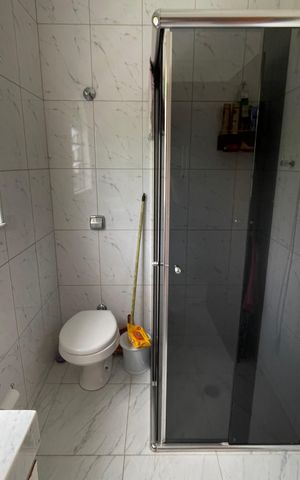 Casa à venda com 250m², 3 quartos e 2 vagas