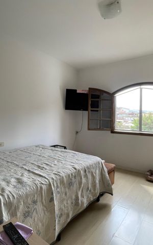 Casa à venda com 250m², 3 quartos e 2 vagas