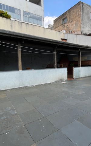 Casa à venda com 250m², 3 quartos e 2 vagas