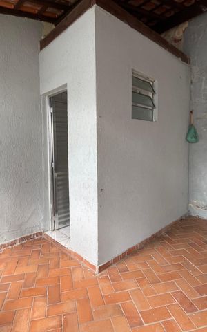 Casa à venda com 250m², 3 quartos e 2 vagas
