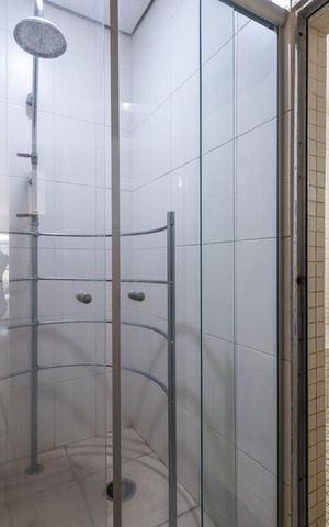 Studio para alugar com 32m², 1 quarto e 1 vaga Studio para alugar com 32m², 1 quarto e 1 vagaBanheiro