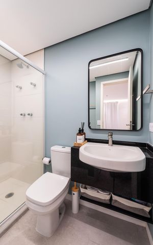 Studio para alugar com 32m², 1 quarto e 1 vaga Studio para alugar com 32m², 1 quarto e 1 vagaBanheiro
