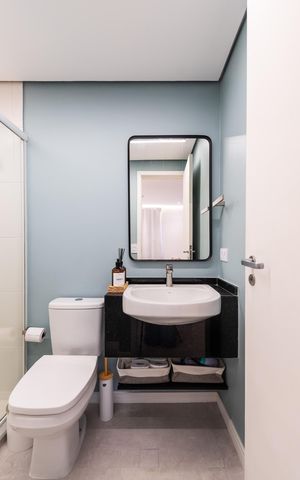 Studio para alugar com 32m², 1 quarto e 1 vaga Studio para alugar com 32m², 1 quarto e 1 vagaBanheiro