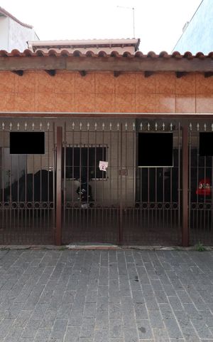 Casa à venda com 157m², 4 quartos e 3 vagasFachada