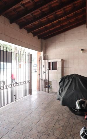 Casa à venda com 157m², 4 quartos e 3 vagasGaragem