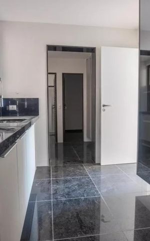 Apartamento à venda com 131m², 4 quartos e 4 vagas