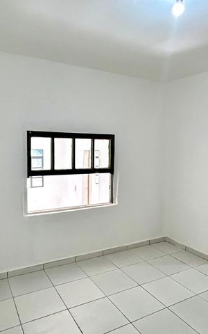 Casa à venda com 60m², 2 quartos e sem vaga Casa à venda com 60m², 2 quartos e sem vagaQuarto 2