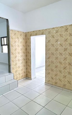Casa à venda com 60m², 2 quartos e sem vaga Casa à venda com 60m², 2 quartos e sem vagaCozinha