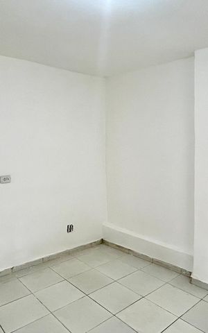 Casa à venda com 60m², 2 quartos e sem vaga Casa à venda com 60m², 2 quartos e sem vagaQuarto 2