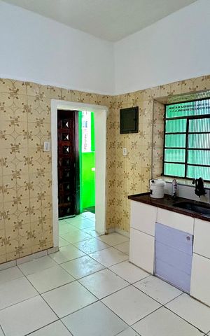 Casa à venda com 60m², 2 quartos e sem vaga Casa à venda com 60m², 2 quartos e sem vagaCozinha