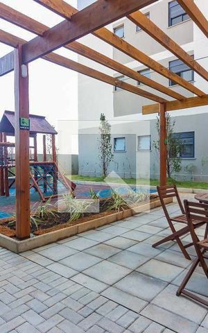 Apartamento à venda com 48m², 2 quartos e 1 vaga Apartamento à venda com 48m², 2 quartos e 1 vagaÁrea comum - Playground