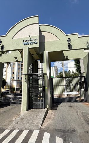 Apartamento à venda com 60m², 2 quartos e 1 vaga Apartamento à venda com 60m², 2 quartos e 1 vagaFachada