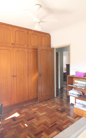 Casa à venda com 206m², 3 quartos e 3 vagasSuíte 1