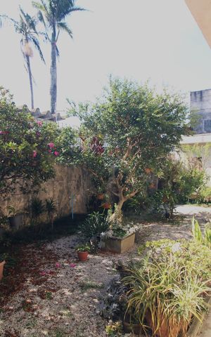 Casa à venda com 206m², 3 quartos e 3 vagasQuintal lateral