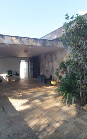 Casa à venda com 206m², 3 quartos e 3 vagasFrente da casa