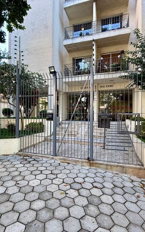 Apartamento à venda com 60m², 2 quartos e 1 vagaFachada 