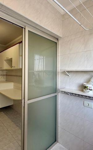 Apartamento à venda com 60m², 2 quartos e 1 vagaÁrea de Serviço