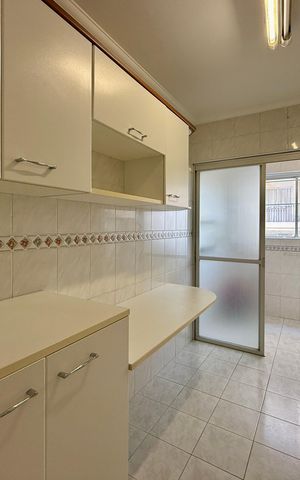 Apartamento à venda com 60m², 2 quartos e 1 vagaCozinha 