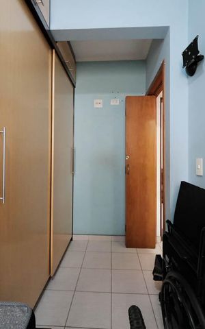 Casa à venda com 280m², 8 quartos e 4 vagasQuarto 2