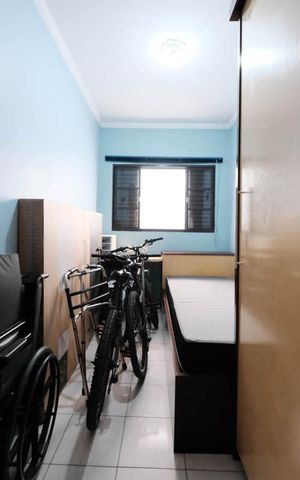 Casa à venda com 280m², 8 quartos e 4 vagasQuarto 2