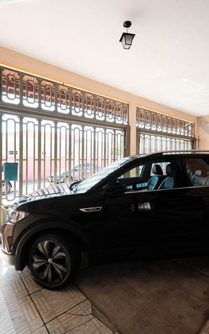 Casa à venda com 280m², 8 quartos e 4 vagasGaragem