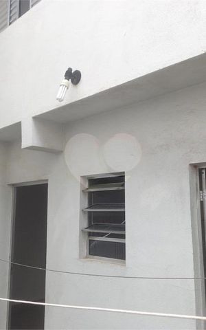 Casa à venda com 131m², 3 quartos e 2 vagas