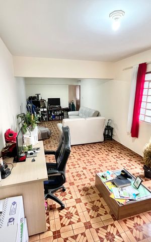 Apartamento à venda com 155m², 3 quartos e 1 vaga Apartamento à venda com 155m², 3 quartos e 1 vagaSala