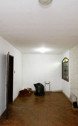 Casa à venda com 150m², 5 quartos e 2 vagasQuarto 4