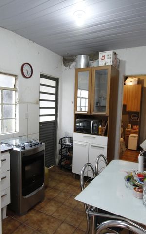 Casa à venda com 150m², 5 quartos e 2 vagasCozinha