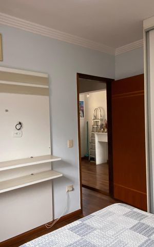 Casa à venda com 278m², 3 quartos e 8 vagas Casa à venda com 278m², 3 quartos e 8 vagasQuarto 1
