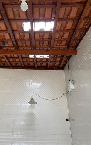 Casa à venda com 278m², 3 quartos e 8 vagas Casa à venda com 278m², 3 quartos e 8 vagasÁrea de Serviço