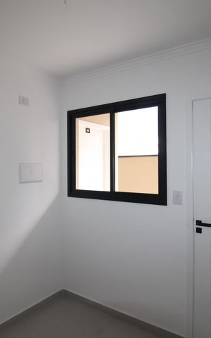 Apartamento à venda com 37m², 2 quartos e sem vagaSala / Cozinha