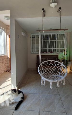Casa à venda com 240m², 3 quartos e 1 vaga Casa à venda com 240m², 3 quartos e 1 vagaVaranda da Sala