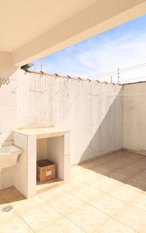 Casa à venda com 128m², 2 quartos e 2 vagasLavanderia