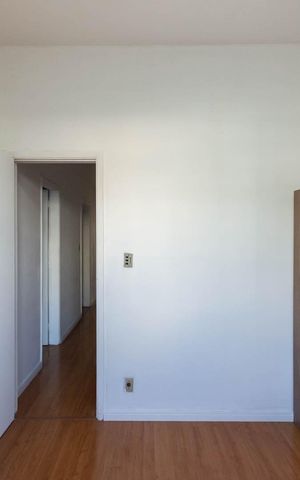 Apartamento à venda com 140m², 4 quartos e 1 vagaQuarto 2