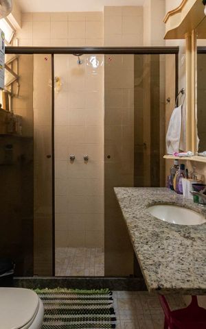 Apartamento à venda com 140m², 4 quartos e 1 vagaBanheiro 2
