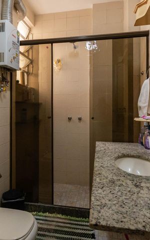 Apartamento à venda com 140m², 4 quartos e 1 vagaBanheiro 2
