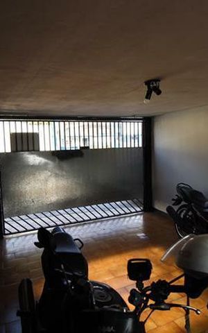 Casa à venda com 223m², 3 quartos e 2 vagas