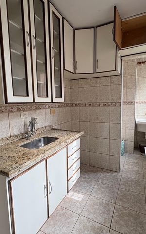 Apartamento à venda com 77m², 3 quartos e 1 vaga