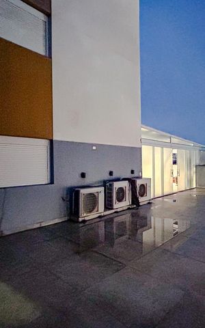 Apartamento à venda com 257m², 3 quartos e 1 vagaÁrea externa