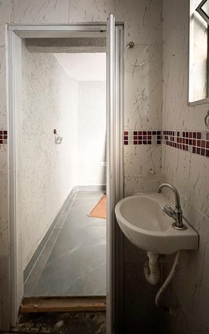 Studio para alugar com 45m², 2 quartos e sem vaga Studio para alugar com 45m², 2 quartos e sem vagaBanheiro Social