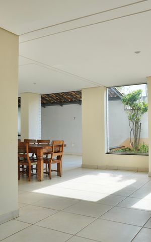 Apartamento para alugar com 240m², 3 quartos e 3 vagas Apartamento para alugar com 240m², 3 quartos e 3 vagasÁrea comum - Salão de festas