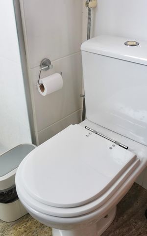 Apartamento para alugar com 240m², 3 quartos e 3 vagas Apartamento para alugar com 240m², 3 quartos e 3 vagasBanheiro da Suíte