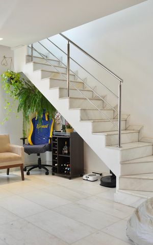 Apartamento para alugar com 240m², 3 quartos e 3 vagas Apartamento para alugar com 240m², 3 quartos e 3 vagasSala 1