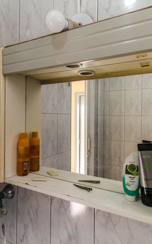 Casa à venda com 140m², 2 quartos e 2 vagas Casa à venda com 140m², 2 quartos e 2 vagasBanheiro