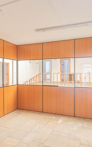Casa à venda com 286m², 3 quartos e 4 vagas Casa à venda com 286m², 3 quartos e 4 vagasSala de Jantar