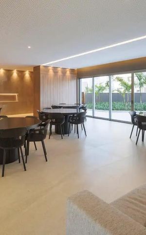 Apartamento à venda com 208m², 4 quartos e 4 vagas