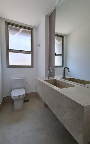 Apartamento à venda com 208m², 4 quartos e 4 vagas