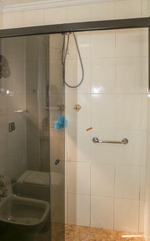 Apartamento à venda com 168m², 3 quartos e 3 vagas Apartamento à venda com 168m², 3 quartos e 3 vagasBanheiro da Suíte 2